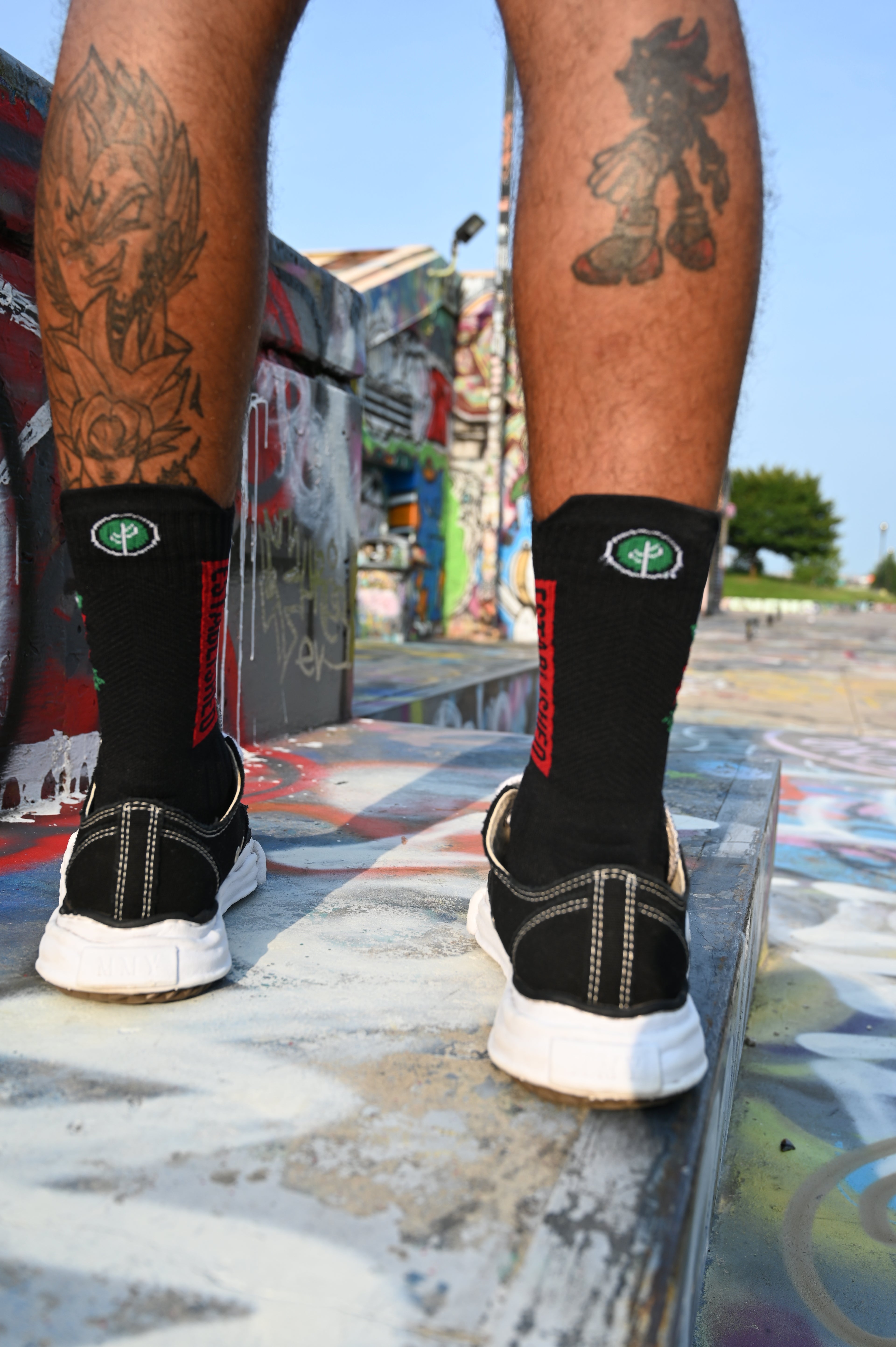 Established "Rooted" Crew Socks — Black/Red