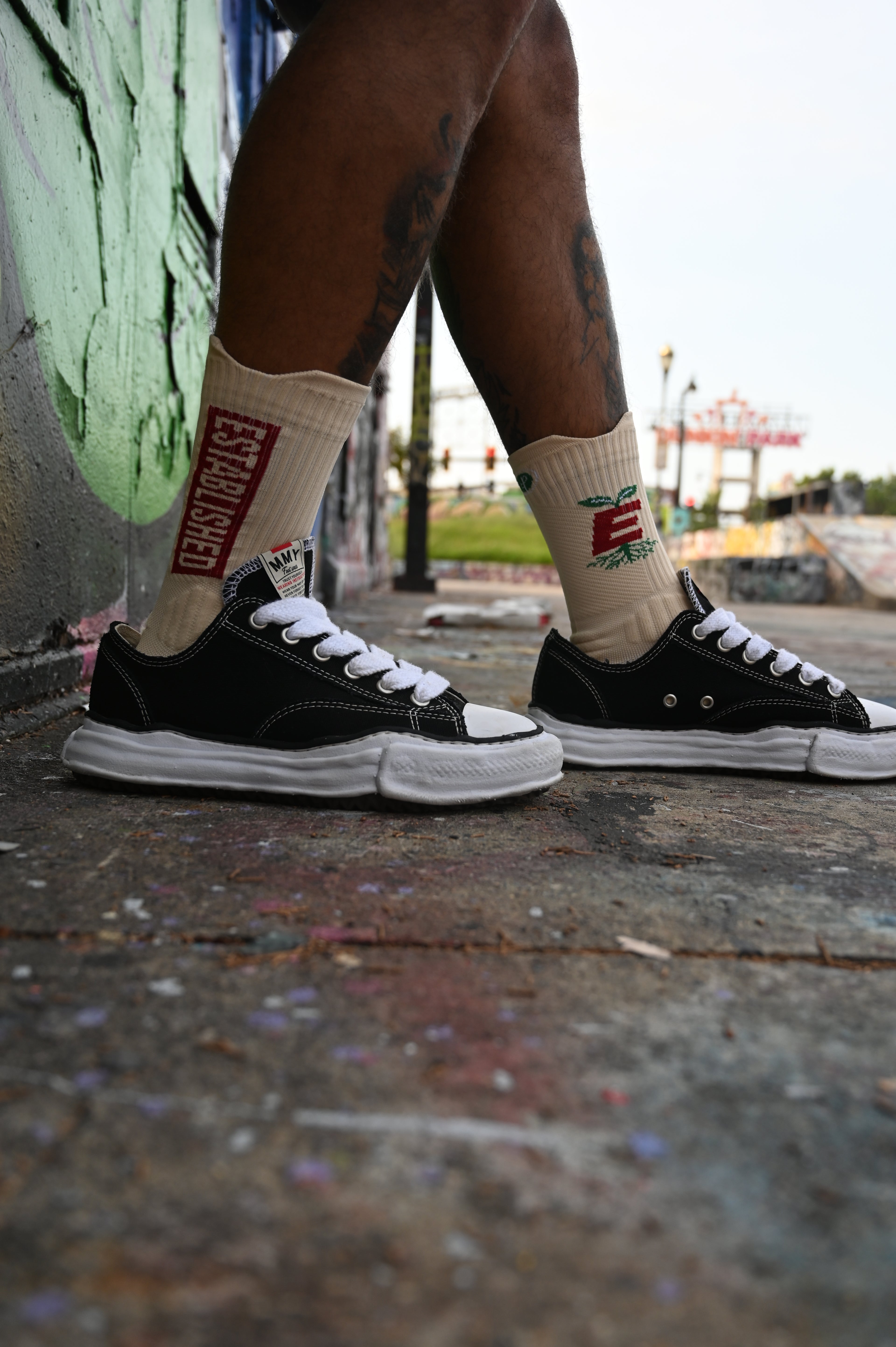 Established "Rooted" Crew Socks — Cream/Red