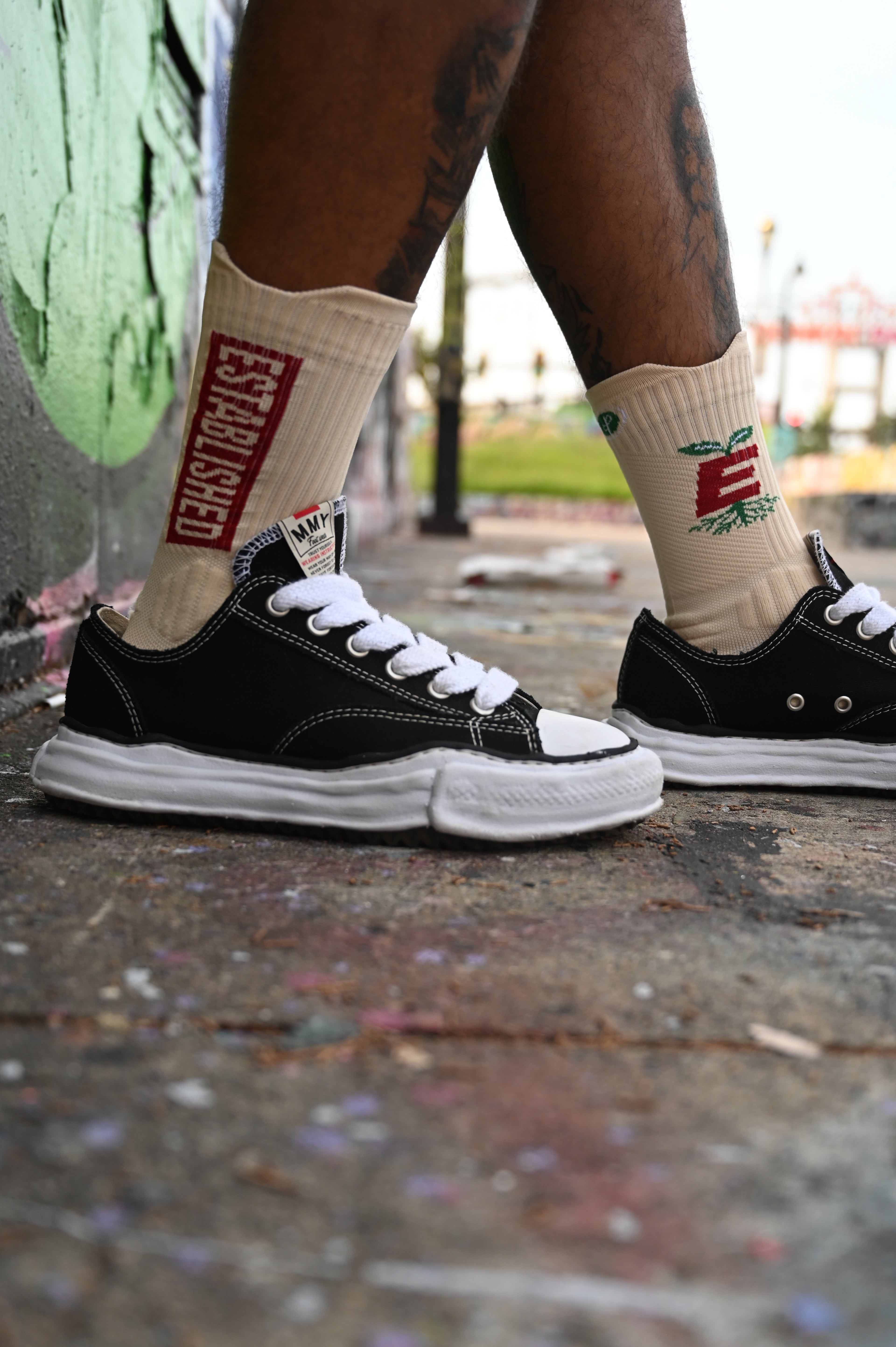Established "Rooted" Crew Socks — Cream/Red