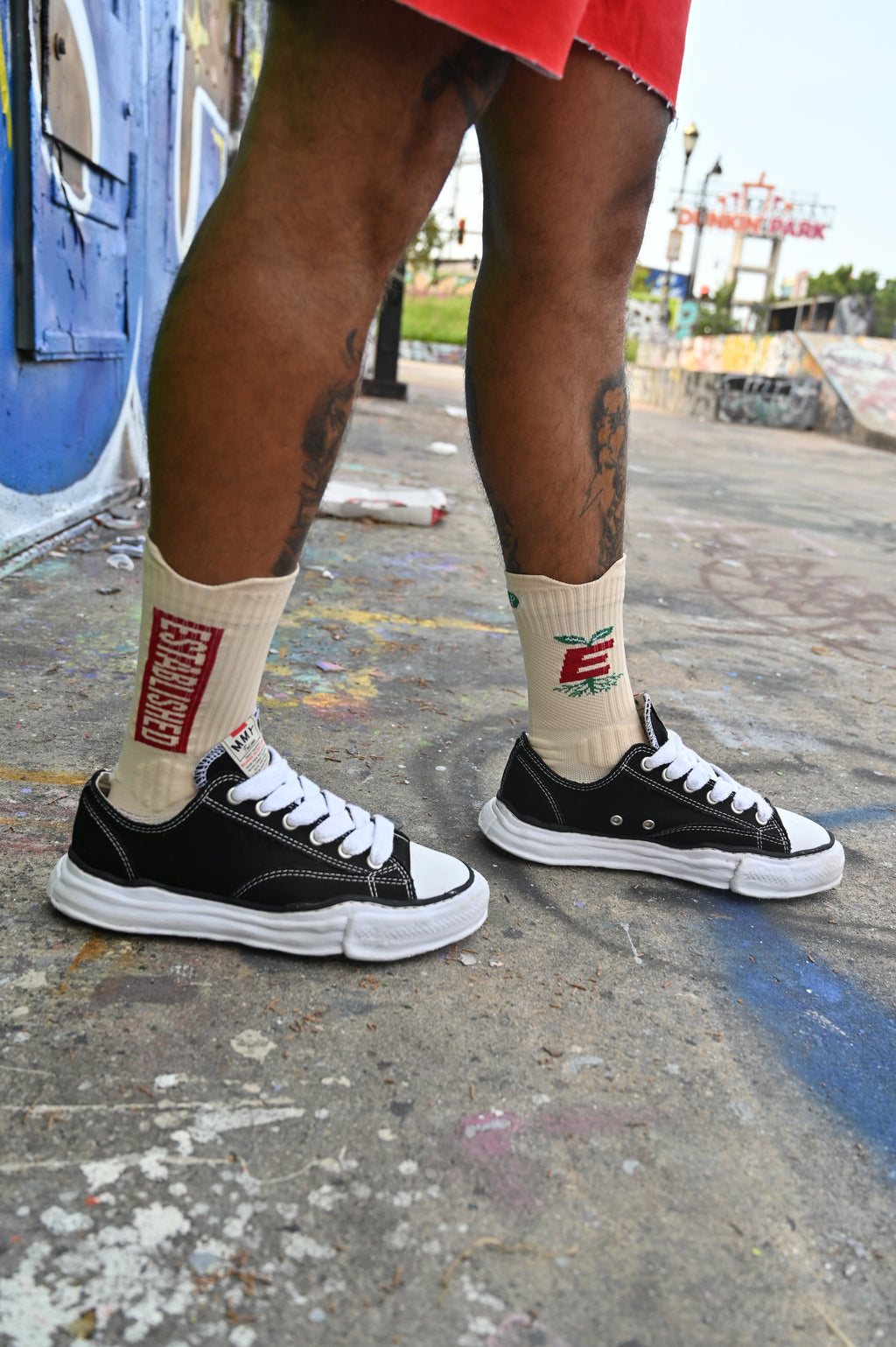 Established "Rooted" Crew Socks — Cream/Red